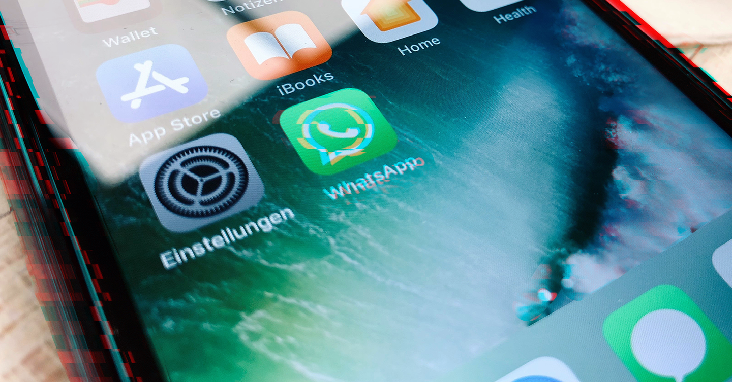 Whatsapp has a security problem